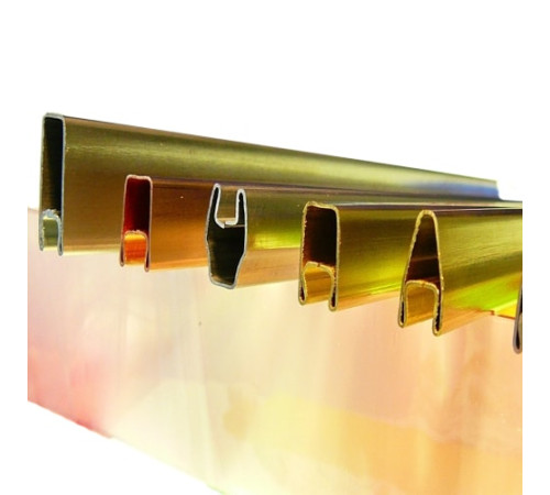 Декоративные латунные профили в Полоцке для стекла